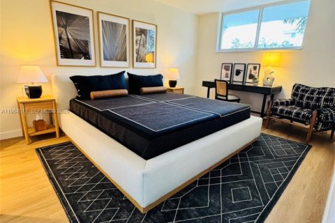 Condominio en alquiler en Miami Beach, Florida, 1 dormitorio, 65.03 m2 № 2029897 - foto 13