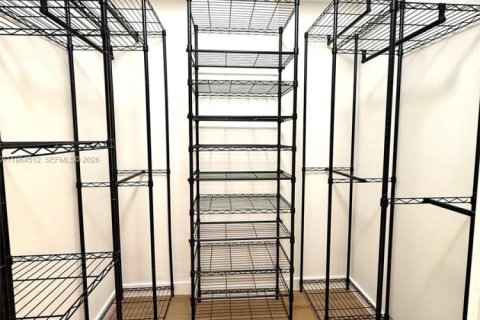 Condominio en alquiler en Miami Beach, Florida, 1 dormitorio, 65.03 m2 № 2029897 - foto 20