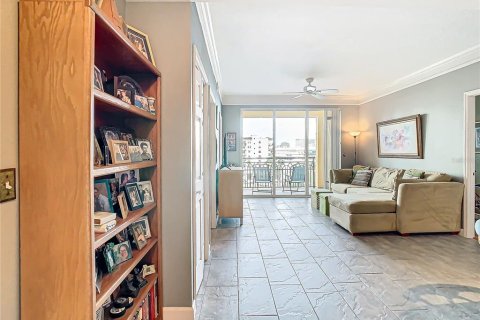 Condo in Tampa, Florida, 2 bedrooms  № 1436038 - photo 16