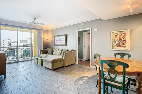 Condo in Tampa, Florida, 2 bedrooms  № 1436038 - photo 4