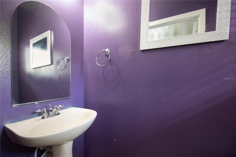 Touwnhouse à vendre à Tampa, Floride: 3 chambres, 140.56 m2 № 1904492 - photo 7