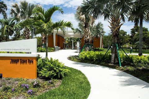 Condo in Hallandale Beach, Florida, 1 bedroom  № 1731949 - photo 19