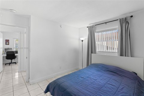 Villa ou maison à vendre à Tamarac, Floride: 2 chambres, 98.66 m2 № 2058935 - photo 9