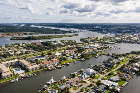 Copropriété à louer à New Smyrna Beach, Floride: 3 chambres, 222.97 m2 № 1534673 - photo 7
