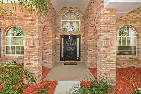 House in Port Orange, Florida 4 bedrooms, 294.78 sq.m. № 1736257 - photo 9