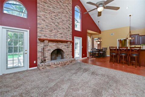 House in Port Orange, Florida 4 bedrooms, 294.78 sq.m. № 1736257 - photo 11