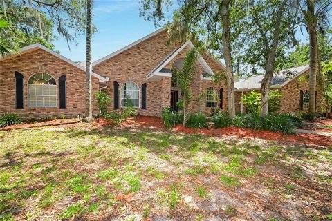 House in Port Orange, Florida 4 bedrooms, 294.78 sq.m. № 1736257 - photo 1