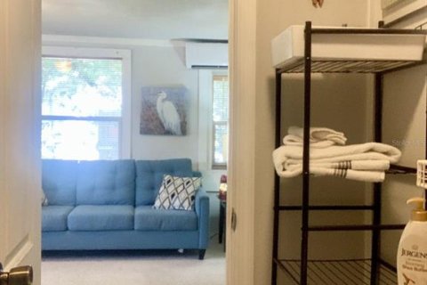 Casa en venta en Zephyrhills, Florida, 2 dormitorios, 61.32 m2 № 2258429 - foto 17
