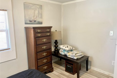 Casa en venta en Zephyrhills, Florida, 2 dormitorios, 61.32 m2 № 2258429 - foto 22