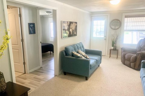 Casa en venta en Zephyrhills, Florida, 2 dormitorios, 61.32 m2 № 2258429 - foto 6