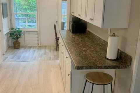 Casa en venta en Zephyrhills, Florida, 2 dormitorios, 61.32 m2 № 2258429 - foto 10