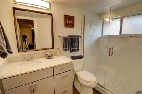 House in Fort Myers, Florida 2 bedrooms, 114.46 sq.m. № 1918321 - photo 11