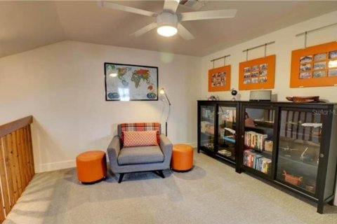 House in Fort Myers, Florida 2 bedrooms, 114.46 sq.m. № 1918321 - photo 12