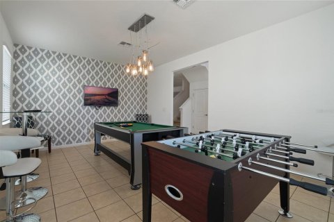 House in Kissimmee, Florida 5 bedrooms, 282.61 sq.m. № 1409629 - photo 2
