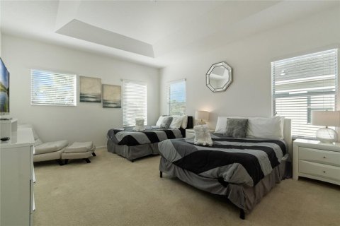 House in Kissimmee, Florida 5 bedrooms, 282.61 sq.m. № 1409629 - photo 16