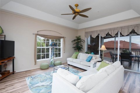Condo in Venice, Florida, 2 bedrooms  № 2356476 - photo 7