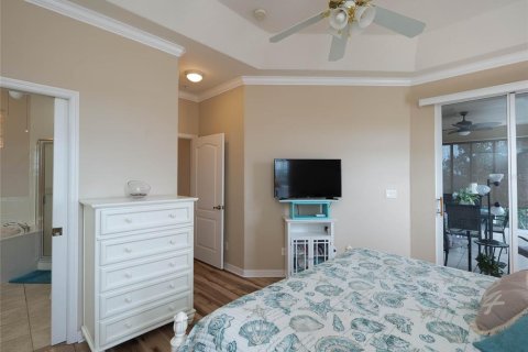 Condo in Venice, Florida, 2 bedrooms  № 2356476 - photo 22