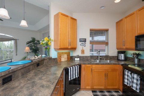 Condo in Venice, Florida, 2 bedrooms  № 2356476 - photo 12
