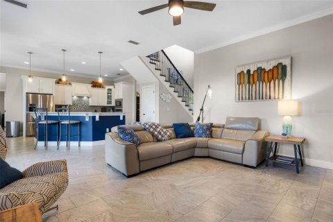 Casa en venta en Clermont, Florida, 4 dormitorios, 255.2 m2 № 1716747 - foto 13
