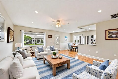 Condominio en venta en Sun City Center, Florida, 2 dormitorios, 89.19 m2 № 1917588 - foto 7