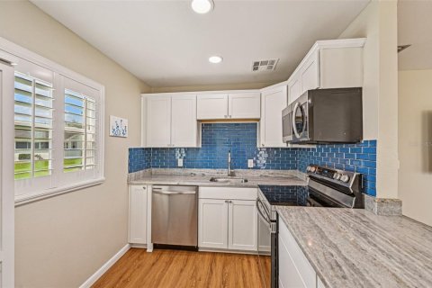 Condominio en venta en Sun City Center, Florida, 2 dormitorios, 89.19 m2 № 1917588 - foto 12