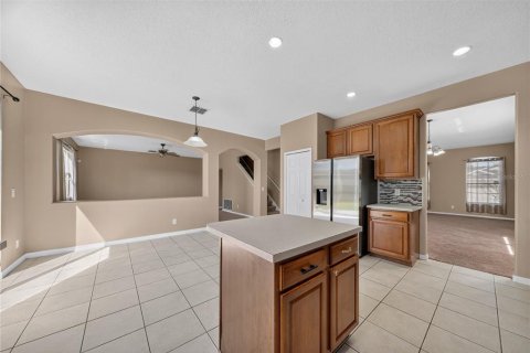 House in Oakland, Florida 4 bedrooms, 230.96 sq.m. № 2225079 - photo 18