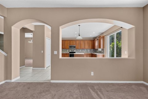 House in Oakland, Florida 4 bedrooms, 230.96 sq.m. № 2225079 - photo 22