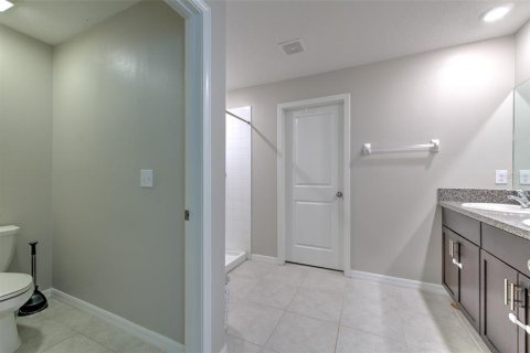 House in Riverview, Florida 5 bedrooms, 205.78 sq.m. № 1677214 - photo 22