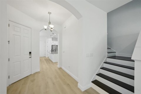 Adosado en alquiler en Tampa, Florida, 3 dormitorios, 191.94 m2 № 1833488 - foto 5