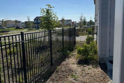 House in Saint Cloud, Florida 3 bedrooms № 2069550 - photo 24