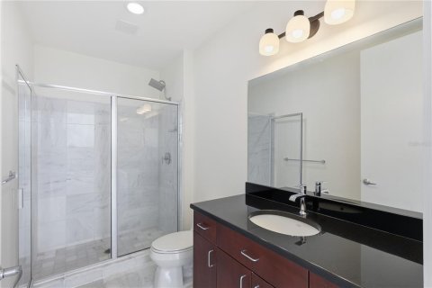 Condo in Orlando, Florida, 3 bedrooms  № 2395532 - photo 27