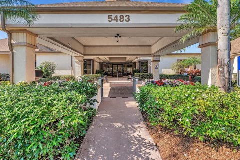 Condo in Delray Beach, Florida, 2 bedrooms  № 2081613 - photo 29