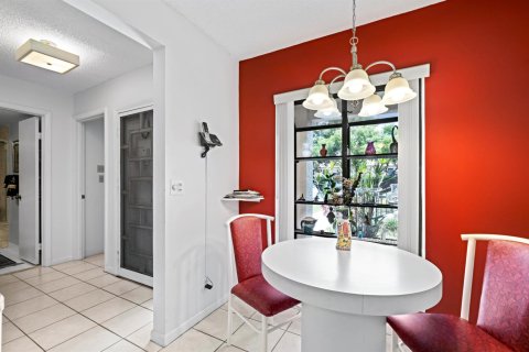 Condo in Delray Beach, Florida, 2 bedrooms  № 2081613 - photo 5