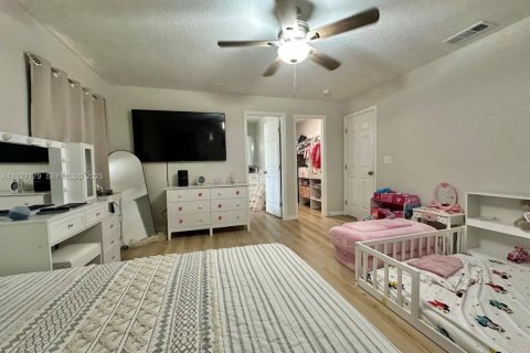 Villa ou maison à vendre à Ocala, Floride: 4 chambres № 2004571 - photo 23