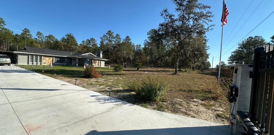 Villa ou maison à Ocala, Floride 4 chambres № 2004571