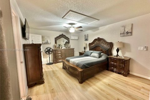 Villa ou maison à vendre à Ocala, Floride: 4 chambres № 2004571 - photo 18