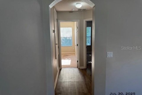 House in Orlando, Florida 5 bedrooms, 248.33 sq.m. № 1910685 - photo 28