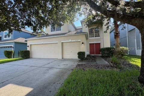 House in Orlando, Florida 5 bedrooms, 248.33 sq.m. № 1910685 - photo 2