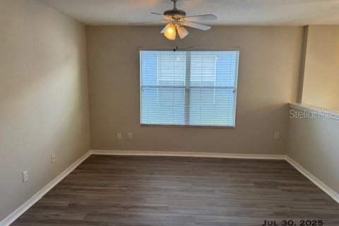 House in Orlando, Florida 5 bedrooms, 248.33 sq.m. № 1910685 - photo 25