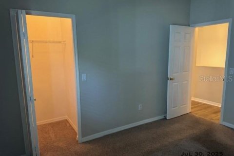 House in Orlando, Florida 5 bedrooms, 248.33 sq.m. № 1910685 - photo 20