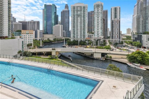 Condominio en venta en Miami, Florida, 3 dormitorios, 143.44 m2 № 2186297 - foto 22