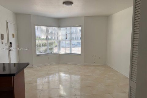 Copropriété à louer à Miami Beach, Floride: 1 chambre, 60.39 m2 № 2341198 - photo 4