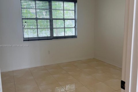 Copropriété à louer à Miami Beach, Floride: 1 chambre, 60.39 m2 № 2341198 - photo 13