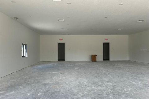 Immobilier commercial à louer à Winter Haven, Floride № 226829 - photo 7