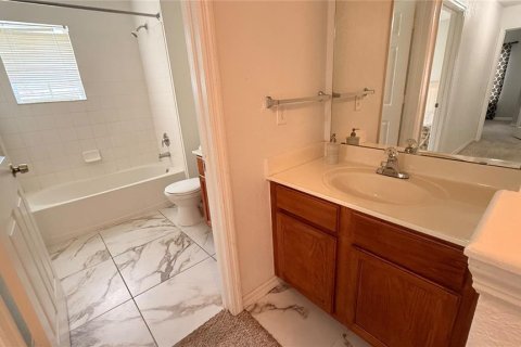 Copropriété à louer à Kissimmee, Floride: 4 chambres, 136.57 m2 № 2391107 - photo 14