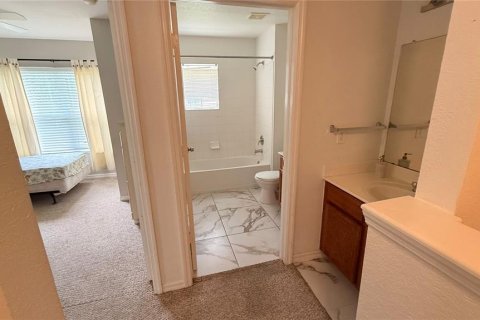 Copropriété à louer à Kissimmee, Floride: 4 chambres, 136.57 m2 № 2391107 - photo 13