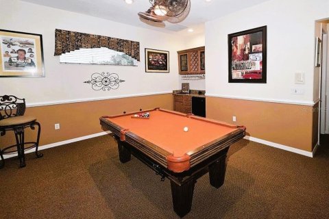 House in Land O' Lakes, Florida 4 bedrooms, 292.55 sq.m. № 2200693 - photo 29