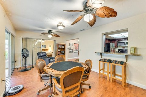 House in Sarasota, Florida 3 bedrooms, 169.45 sq.m. № 2099487 - photo 4