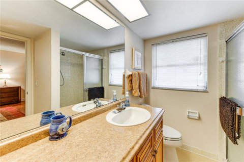 House in Sarasota, Florida 3 bedrooms, 169.45 sq.m. № 2099487 - photo 9