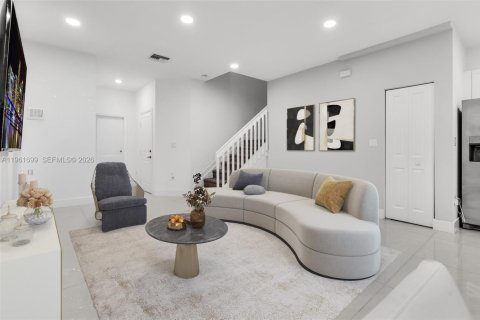 Купить виллу или дом в Хомстед, Флорида 3 спальни, 140.65м2, № 2025791 - фото 3